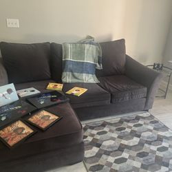 Sectional Couch 