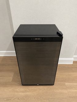 Ivation 33-Bottle Dual Zone Wine Cooler
