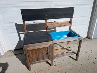 Mud kitchen