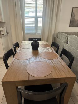 Dinning Table