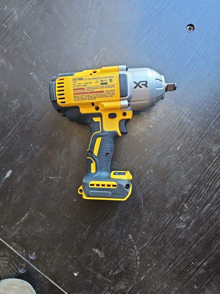 Dewalt