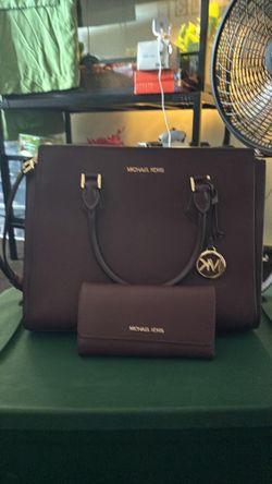 Michael Kors Handbag and Wallet Set