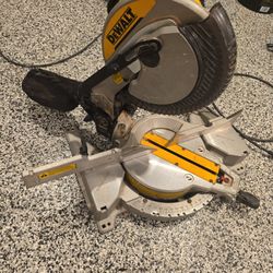 10 Inch Dewalt Chop Saw