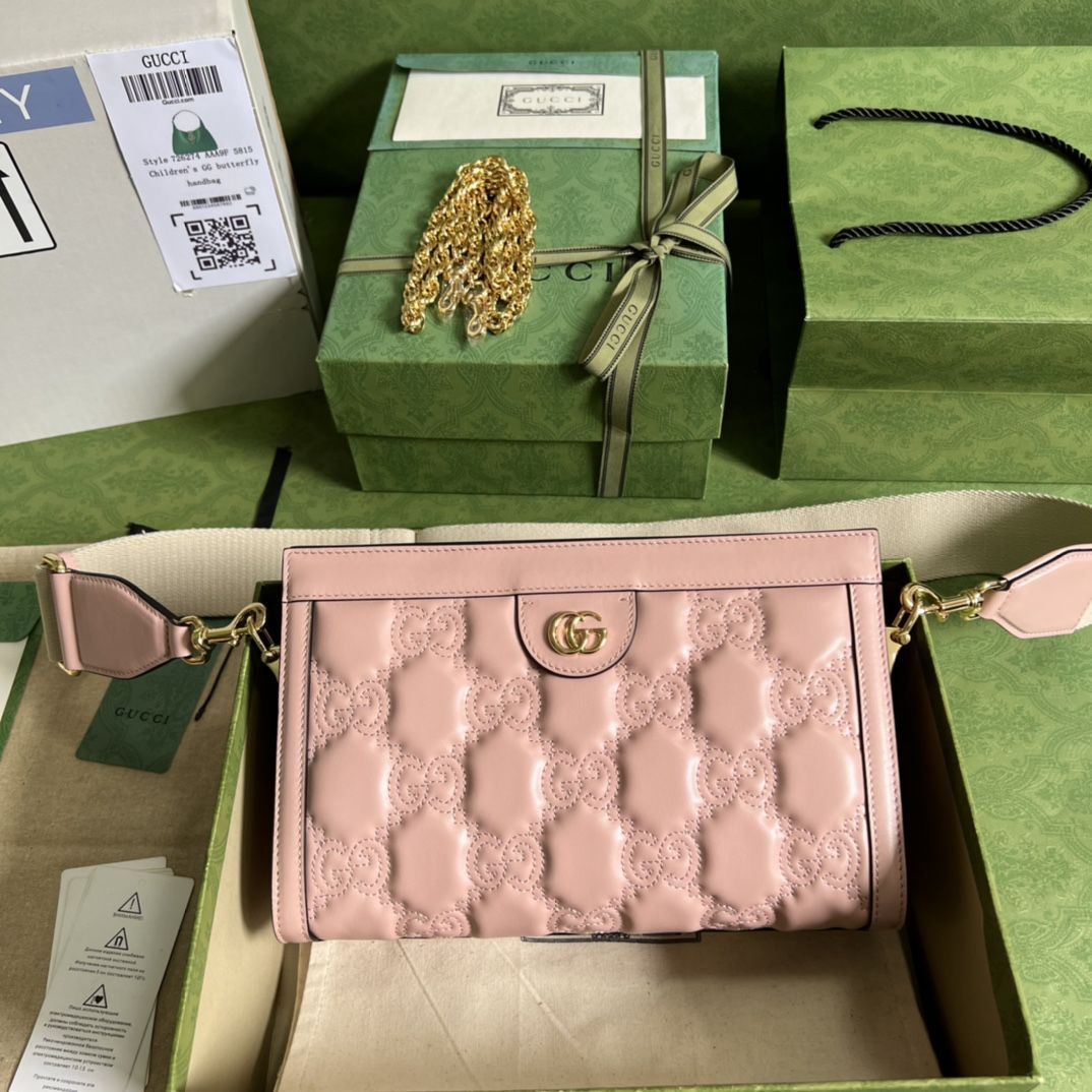 Matelassé small bag Gucci