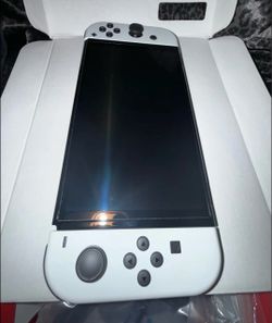 Nintendo Switch OLED white