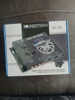 Soundstream Epic Center with Equalizer Brand new In the box