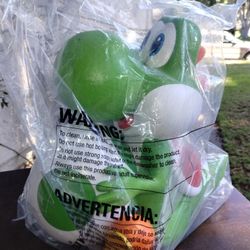 Yoshi Popcorn bucket, Mario Galaxy Movie ( Sealed)