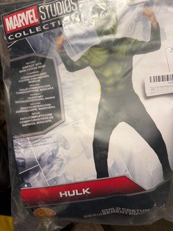 Costume