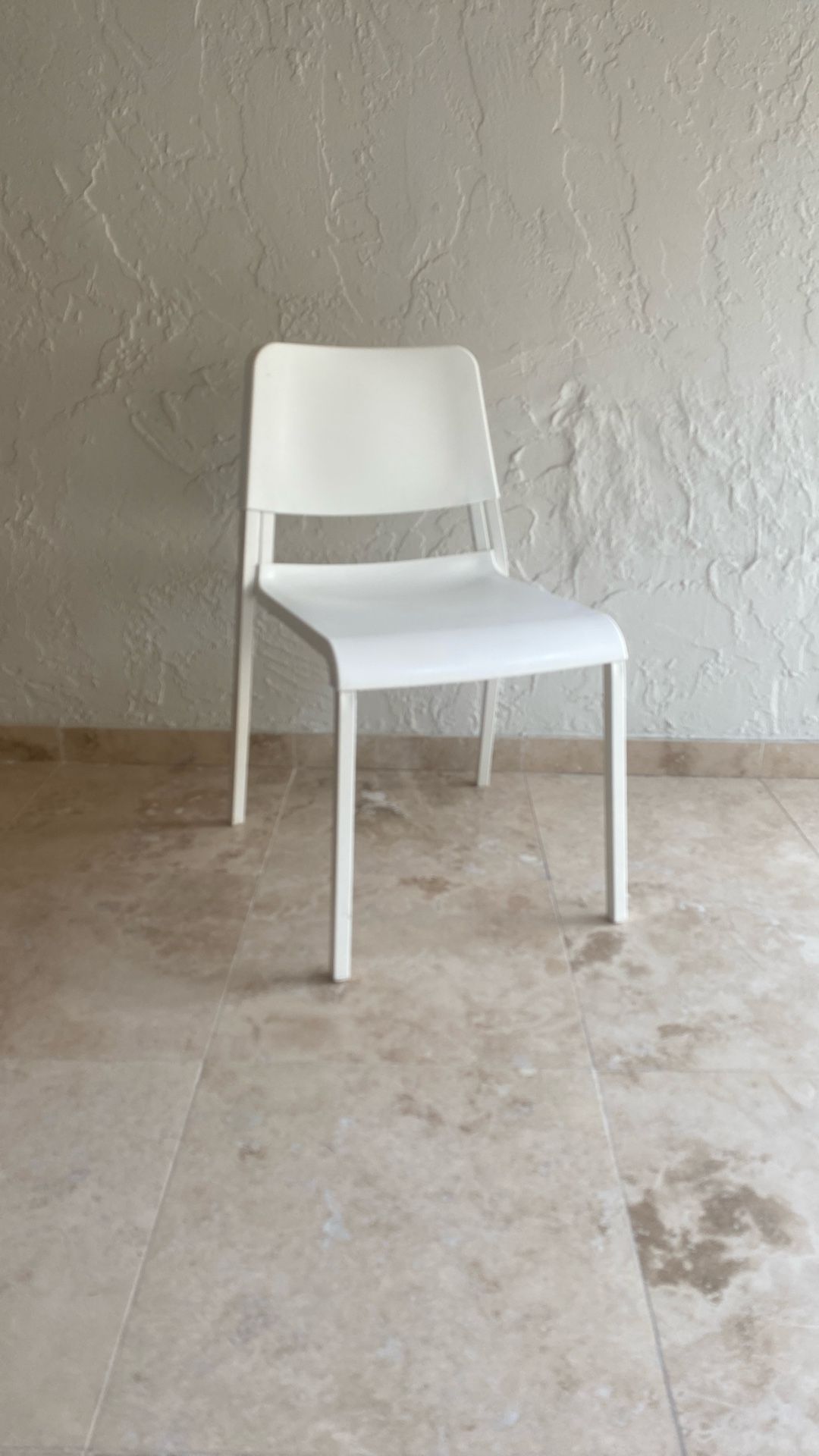 3 - IKEA - TEODORES Chair, white