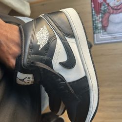 Jordan’s Worn Twice Size 9 Men 