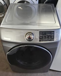 LIKE NEW