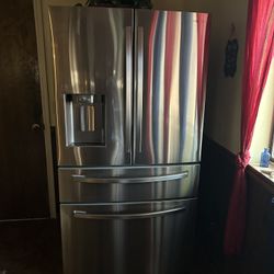 2 Yr Old Samsung Stainless Steel Refrigerator 