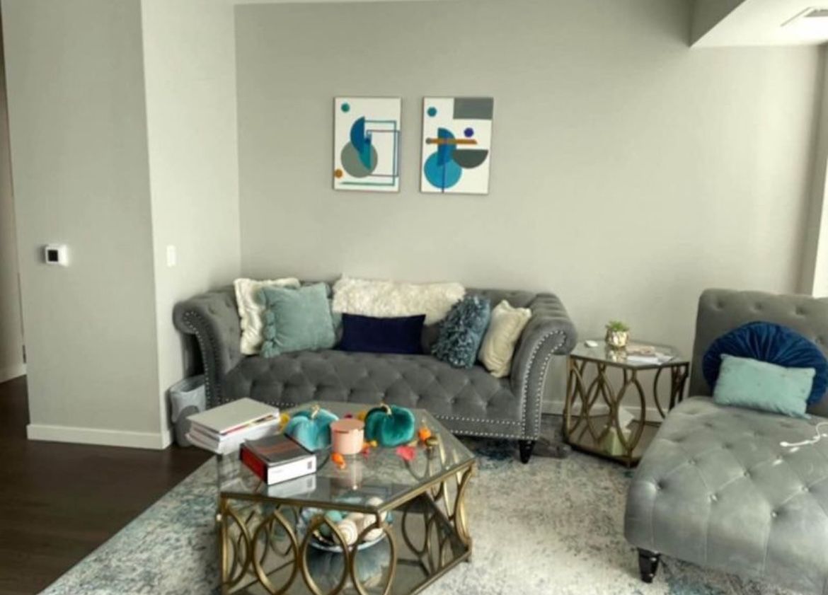 Abbyson Living Tiffany Tufted Chaise & Couch - Gray