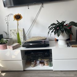 White Gloss TV Stand