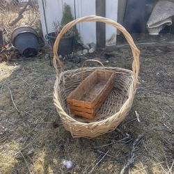 Baskets, small and large.