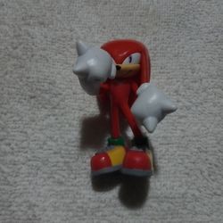 A Classic"Knuckles E C H I D N A Action Figure, (Sonic The H E D G E H O G Series)