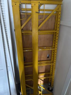 Werner 6ft Steel Rolling Scaffold (Model SRS-72) – 1000 lb Capacity
