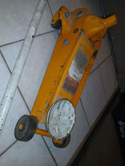 Yellow Hydraulic Floor Jack