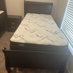 Twin Bed Frame With Mattress 