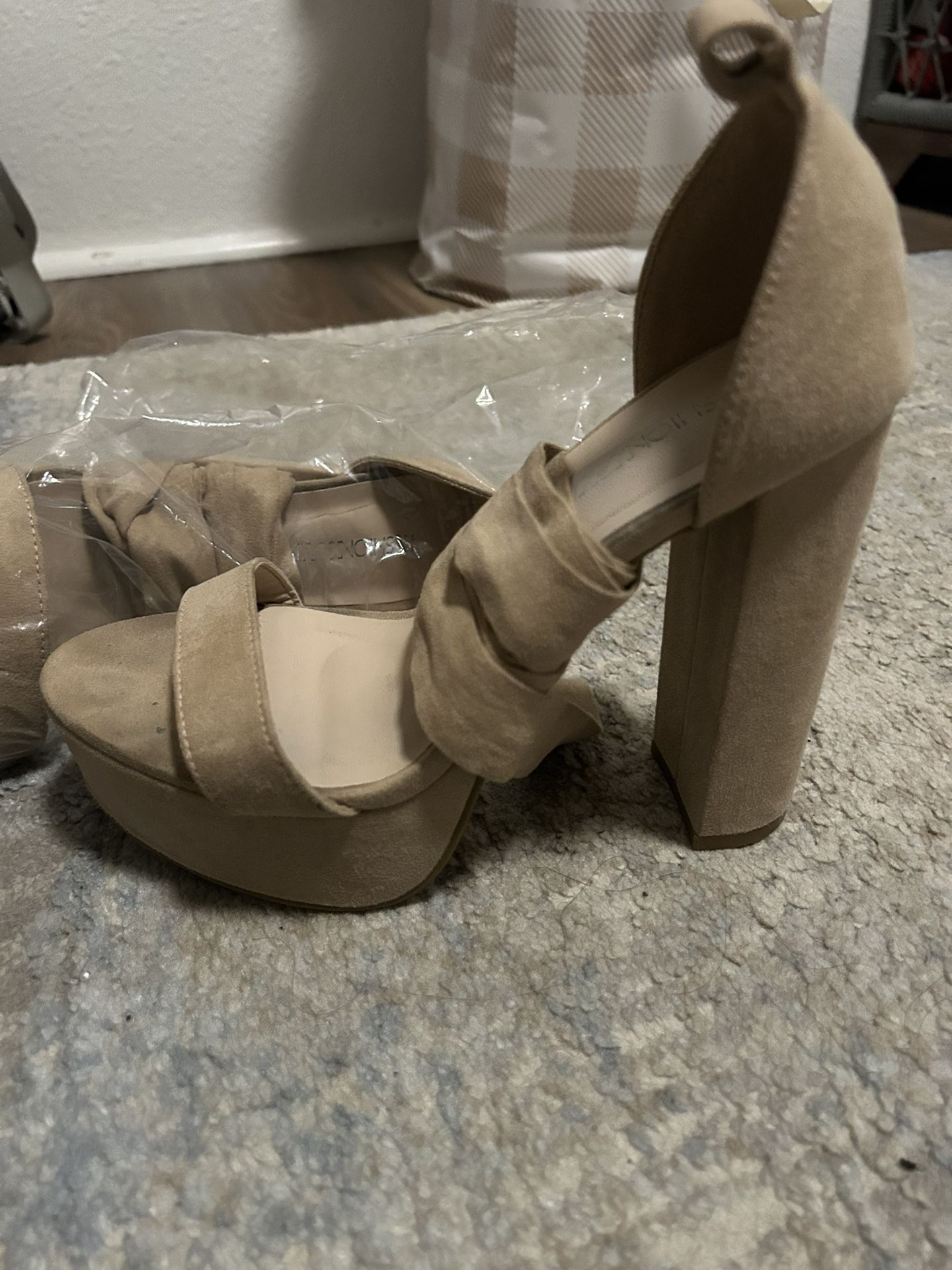 Fashion Nova Heels
