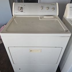 Whirlpool gas Dryer super capacity plus Works Excellent !