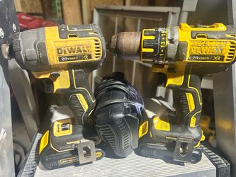 Dewalt drills & impacts / taladros & impactos