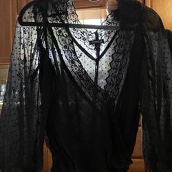 Blusa Negra Sais Ca ESPRESS Buenas Condiciones Similar Nueba