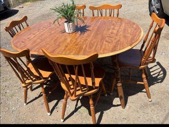 Table of 6 real wood
