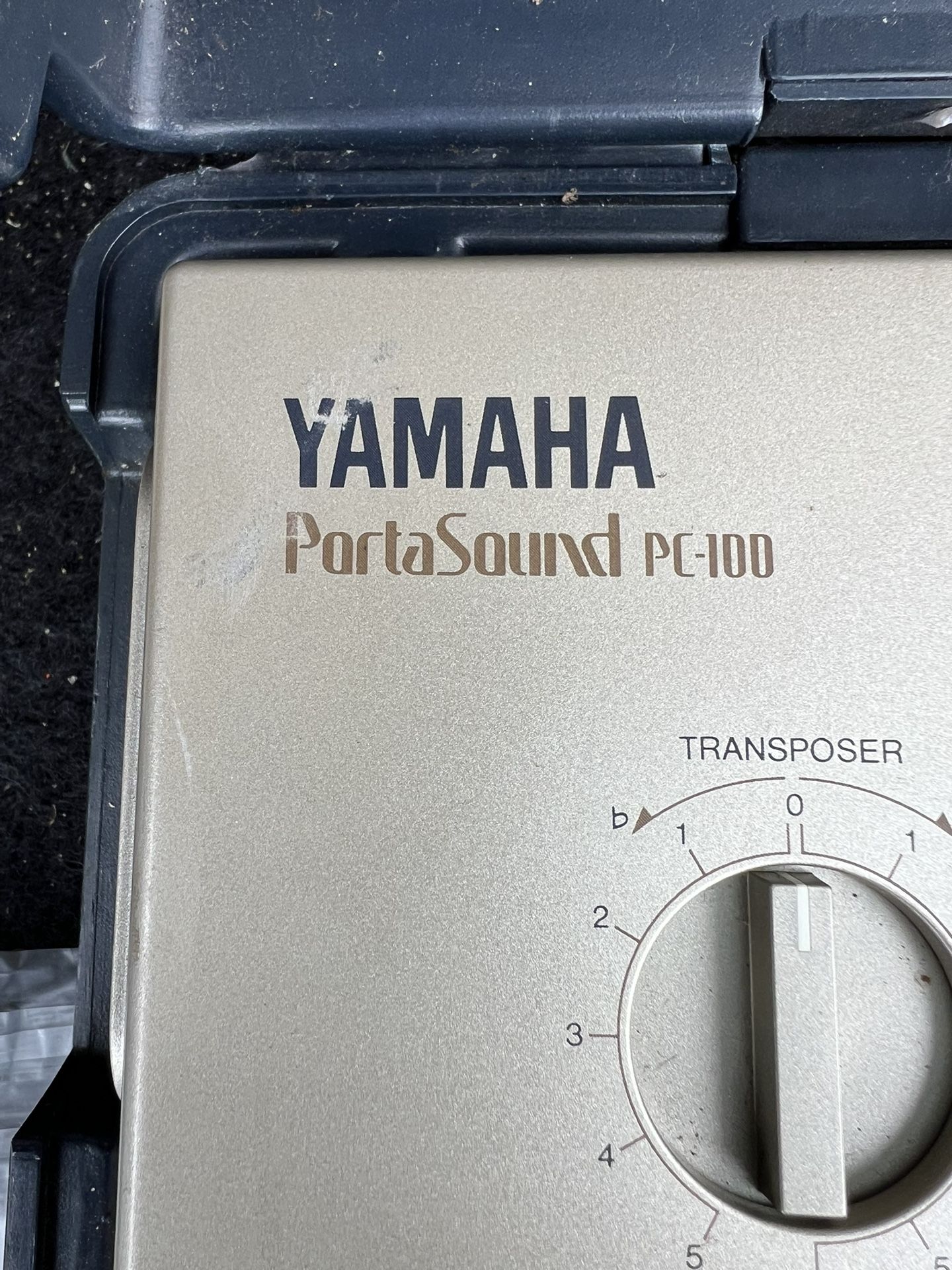 Yamaha PortaSound PC-100