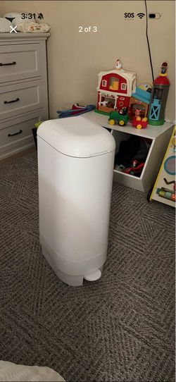 Baby diaper trash can