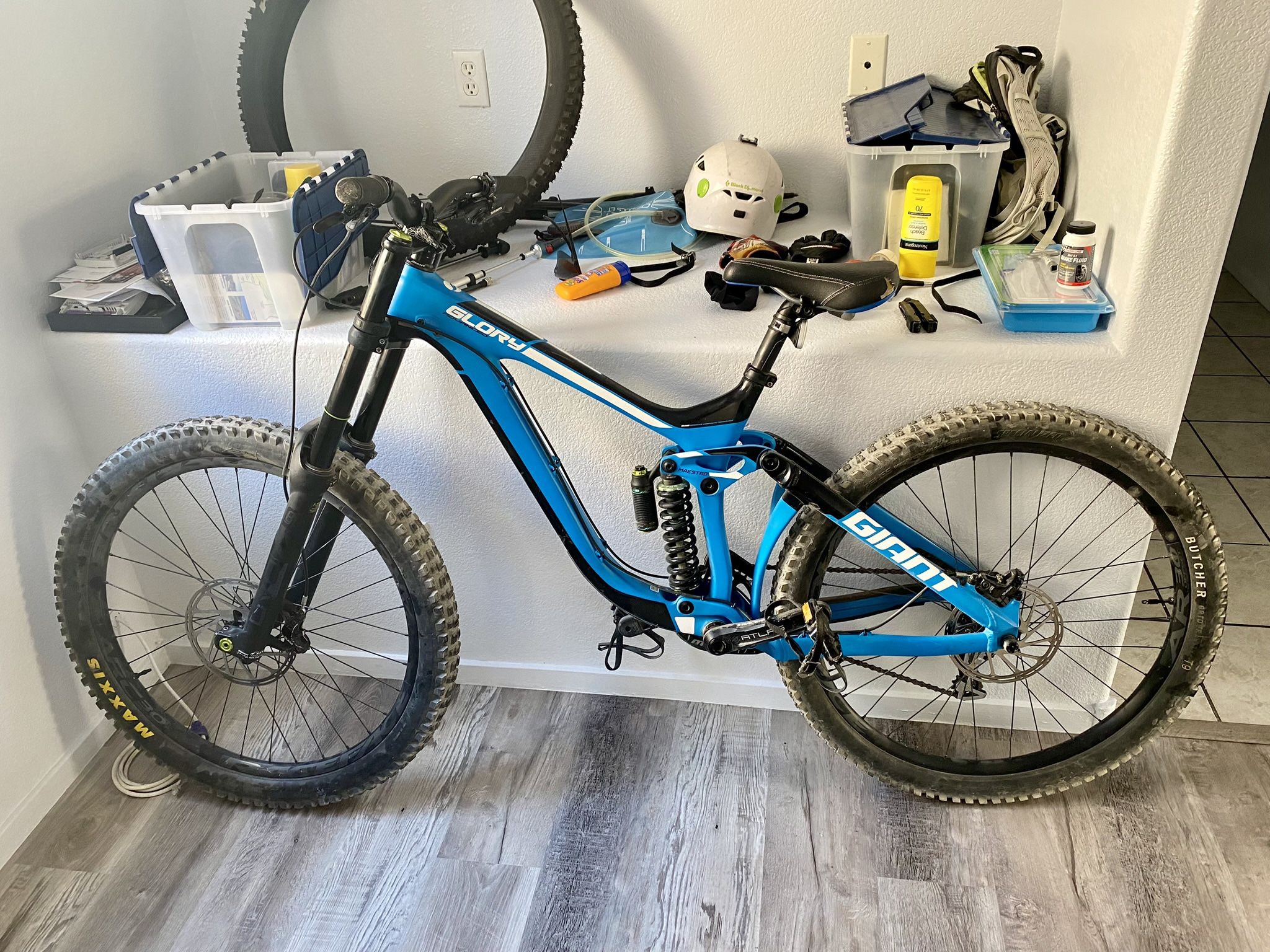 Bicicleta Giant Bicicleta De Downhill Profesional Downhill Mountain