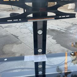 Glass Entertainment With Tv Mount 