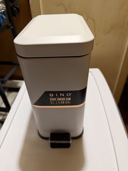 Small garbage can