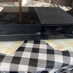 Xbox One With Controller