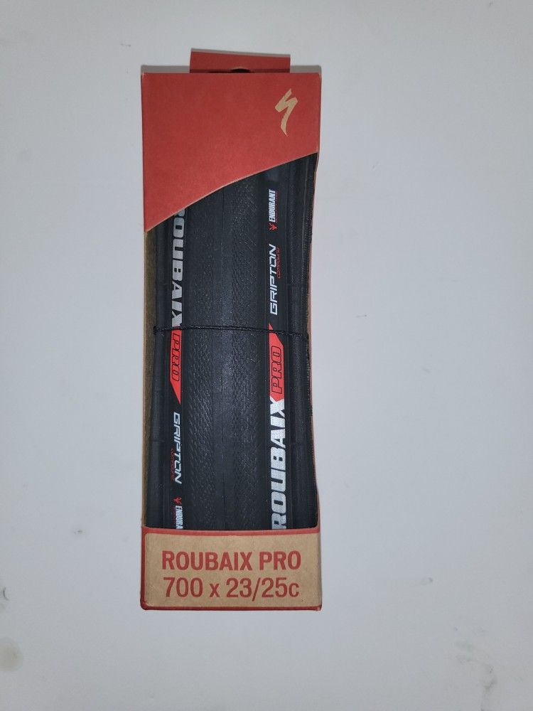 Brand New Road Tire Specialized Roubaix Pro 700x25