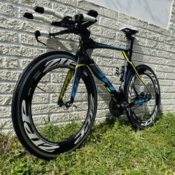BH AERO LIGHT TT Pro Full Carbon Road Bike  Triathlon Bike