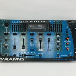 PYRAMID PM8001 4  CHANNEL PROFESSIONAL STUDIO/DJ MIXER WITH ECHO SYSTEM 