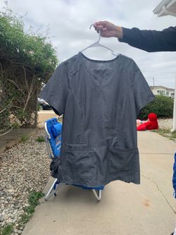 Scrub top(XL) and bottoms (XL)