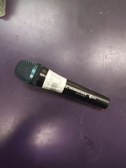 Sennheiser microphone