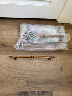 10 Pack Antique Brass Vintage Cabinet Pulls $25.00 (MSRP $30.99) OBO