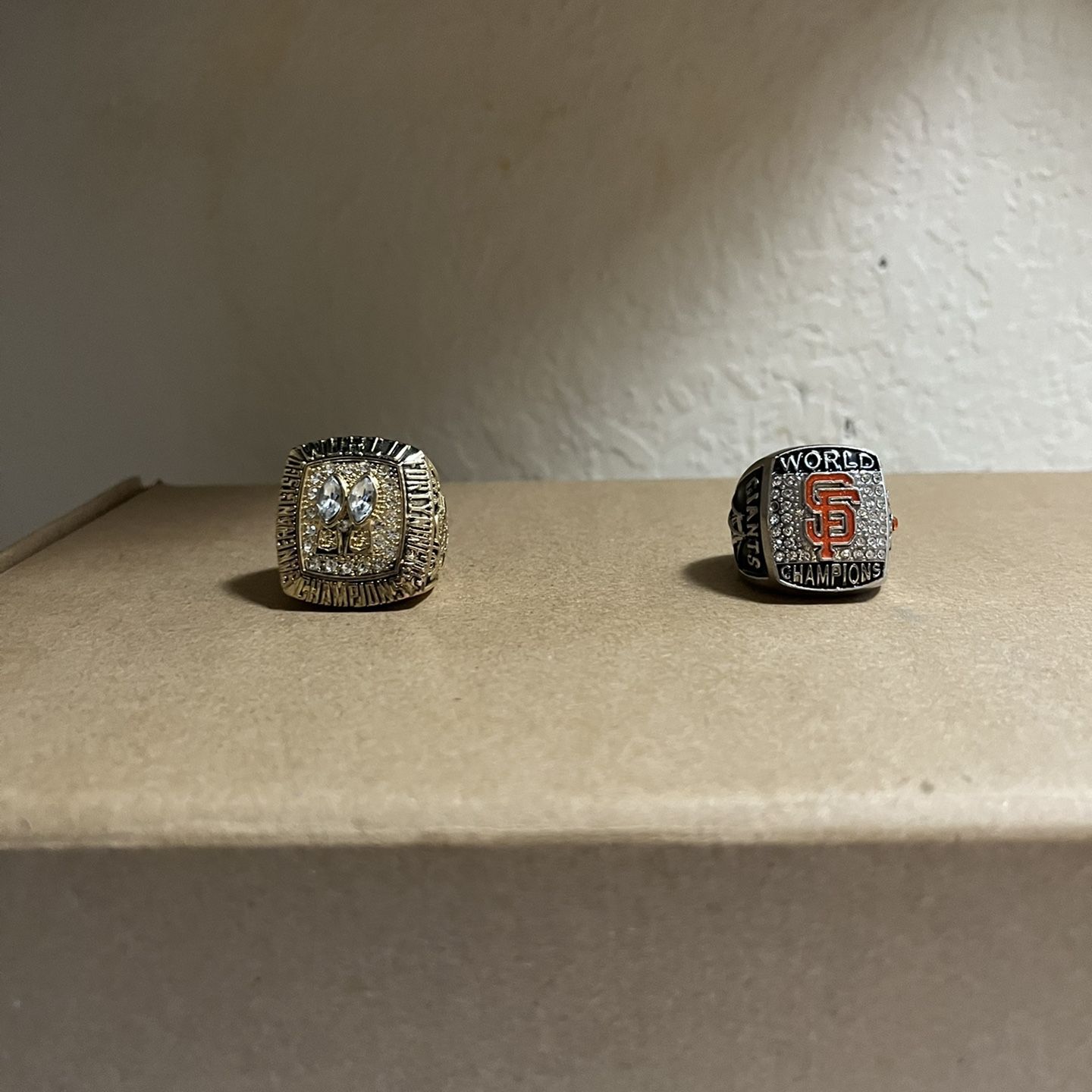 SF Niners Joe Montana replica ring and SF giants replica Championship for  Sale in Fresno, CA - OfferUp