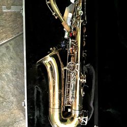 Selmer AS500 Saxophone