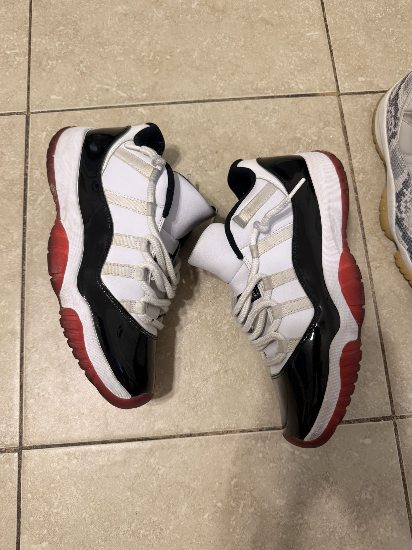 Jordan 11s 