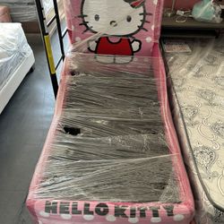 CAMA CHICA  HELLO KITTY 
