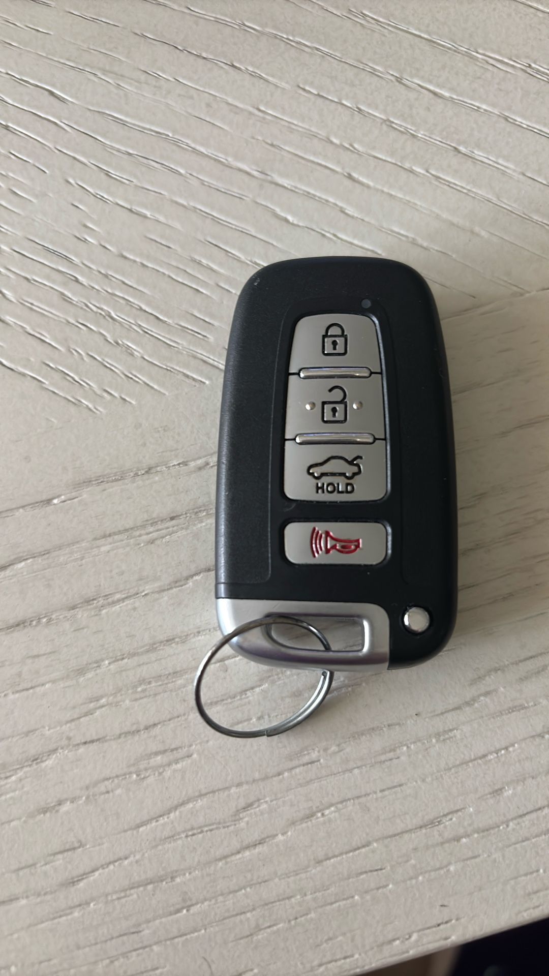 Kia Seltos Key Fob - Like new