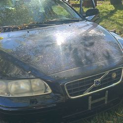 2005 Volvo S60 2.5T Sedan 4d Navy Blue Exterior Black Interior