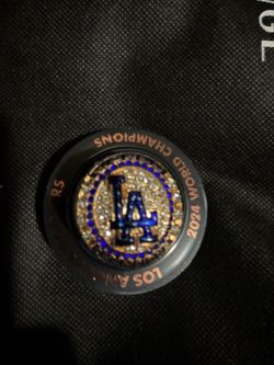Dodgers Vesia World Series ring