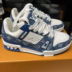 Lv Trainers