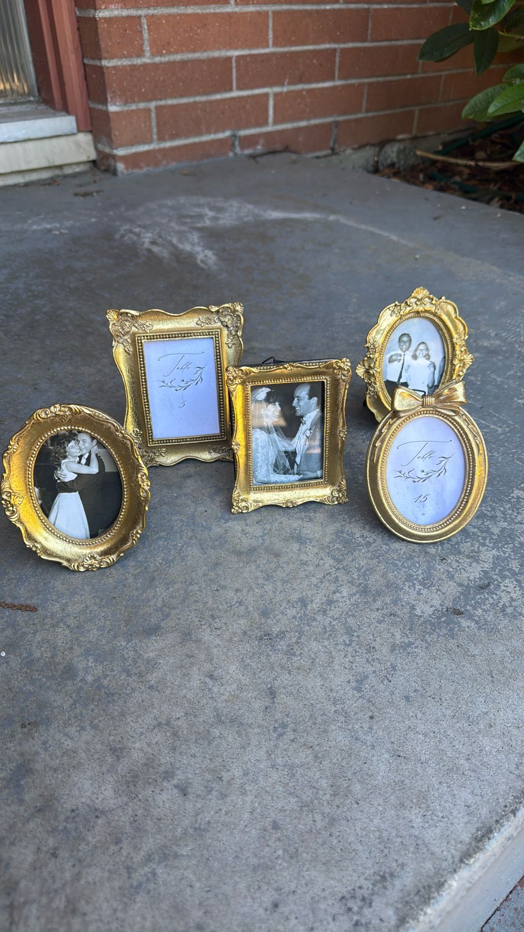 7 Assorted Mini Frames