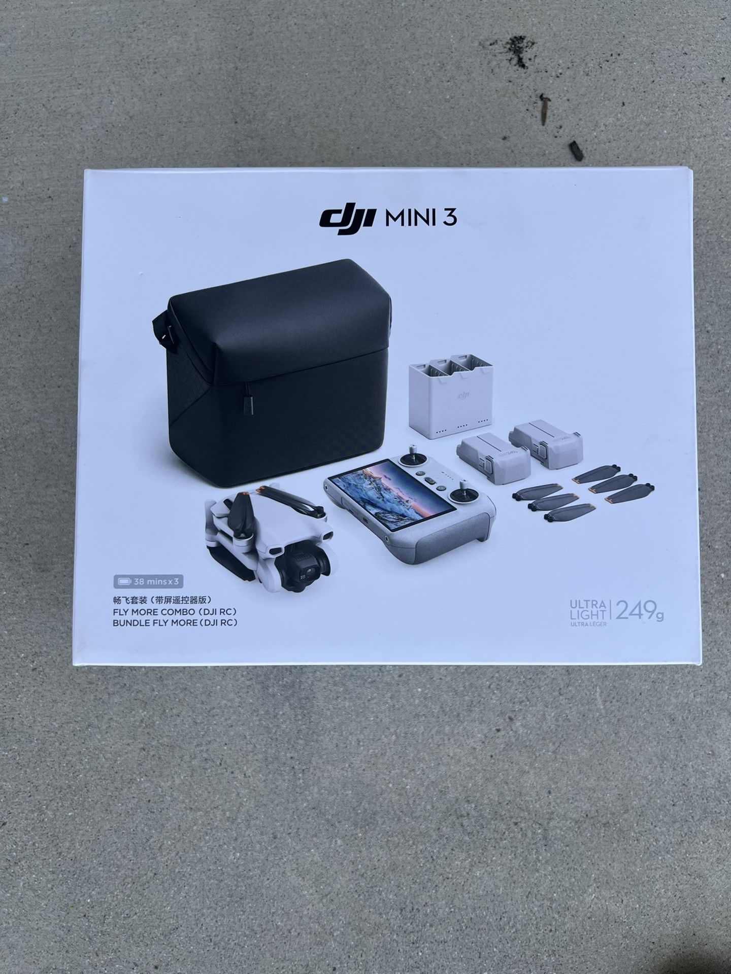 DJI Mini 3 Drone With 128MB memory card And three batteries